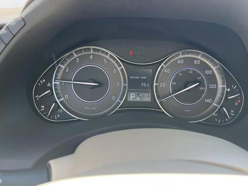 2011 INFINITI QX56 Base