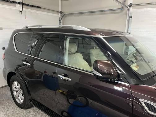 2011 INFINITI QX56 Base