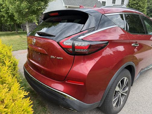 Red 2020 Nissan Murano SV