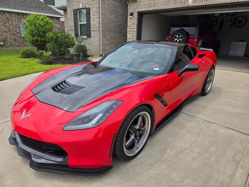 Red 2014 Chevrolet Corvette Stingray Z51