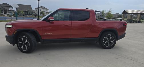2022 Rivian R1T Adventure Package