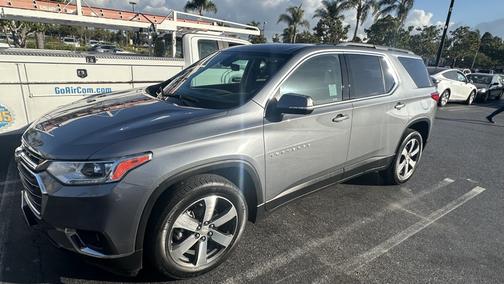 Gray 2021 Chevrolet Traverse LT Leather