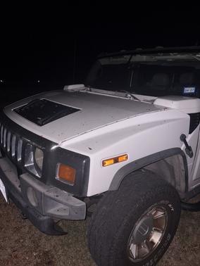 White 2006 Hummer H2 Base