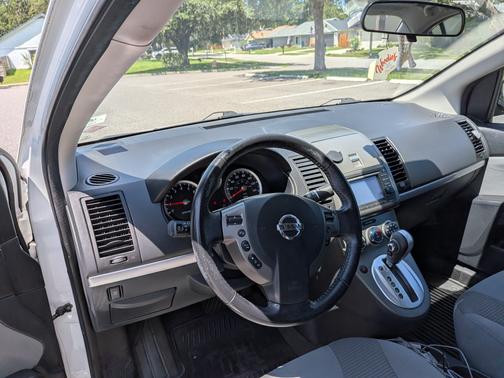 2011 Nissan Sentra 2.0 SR