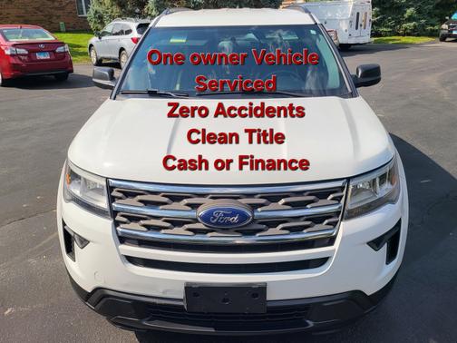 White 2018 Ford Explorer Base