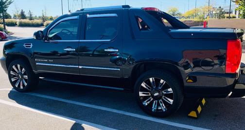 Black 2008 Cadillac Escalade EXT Base