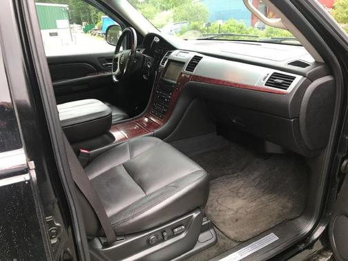 Black 2008 Cadillac Escalade EXT Base