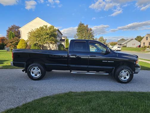 2004 Dodge Ram 2500 Laramie Quad Cab