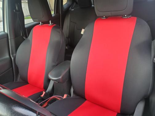 Photo 3 of 8 of 2018 Jeep Renegade Trailhawk