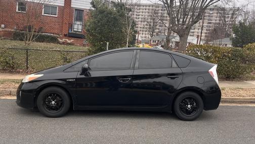 2014 Toyota Prius Two