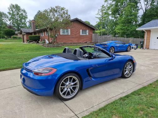 Blue 2014 Porsche Boxster Boxster