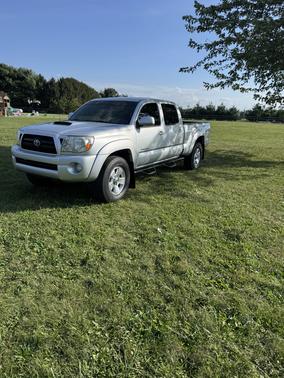 Silver 2008 Toyota Tacoma Double Cab