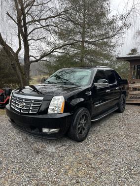 2013 Cadillac Escalade EXT Luxury