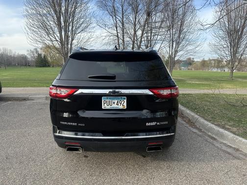 Black 2018 Chevrolet Traverse Premier