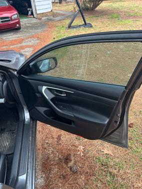 2016 Nissan Altima 2.5 SR