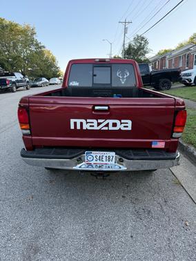 1999 Mazda B3000 SE Cab Plus