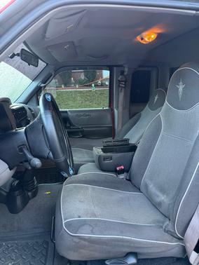 1999 Mazda B3000 SE Cab Plus