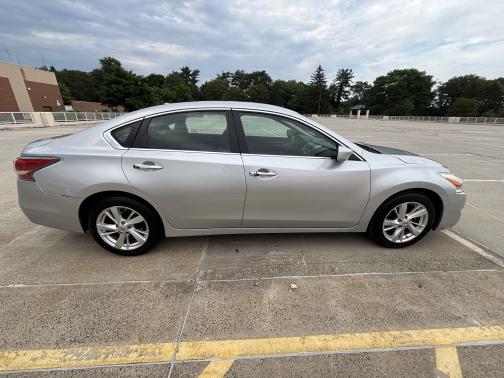 2015 Nissan Altima 2.5 SV