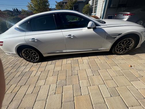2021 Genesis G80 2.5T
