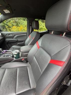 Gray 2023 Chevrolet Colorado Z71