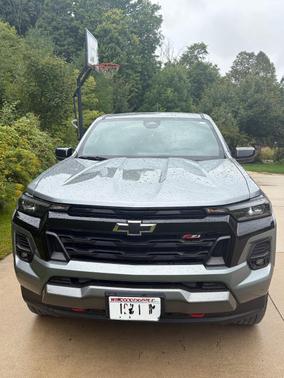 Gray 2023 Chevrolet Colorado Z71