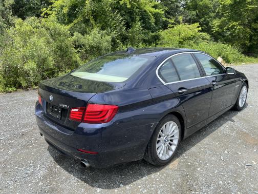 2011 BMW 535 i