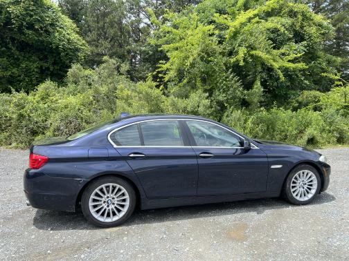 2011 BMW 535 i