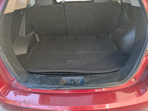 Red 2012 Nissan Rogue SV w/SL Pkg