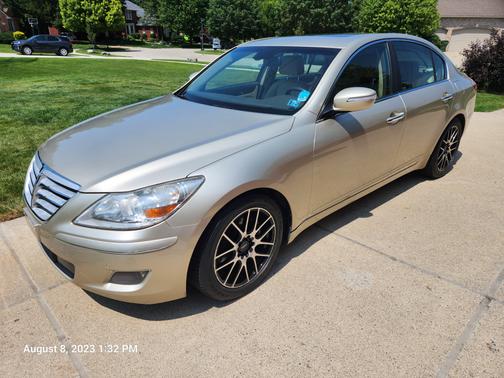 2010 Hyundai Genesis 3.8