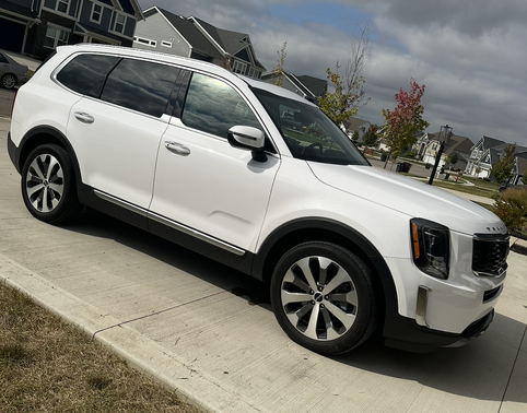 2022 Kia Telluride S
