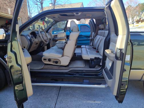 2004 Ford F-150 Lariat SuperCab