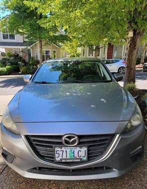 Gray 2016 Mazda Mazda3 i Sport