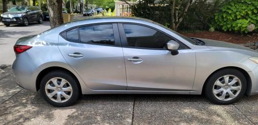 Gray 2016 Mazda Mazda3 i Sport