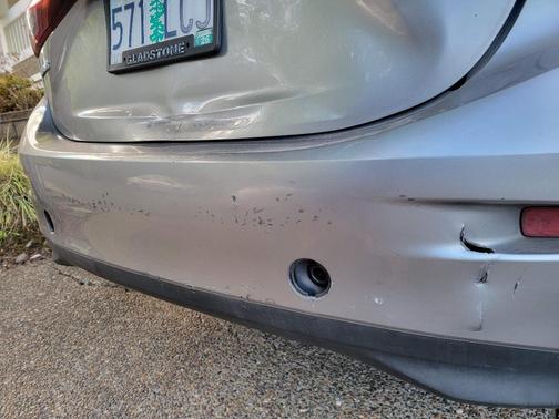 Gray 2016 Mazda Mazda3 i Sport