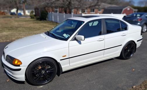 2001 BMW 330 i