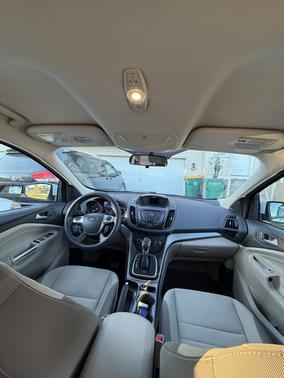 White 2013 Ford Escape SE