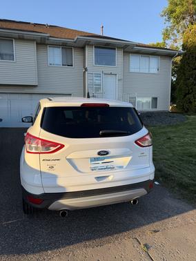 White 2013 Ford Escape SE