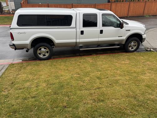 2007 Ford F-350 Lariat Crew Cab Super Duty