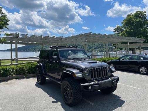 Gray 2022 Jeep Wrangler Unlimited Rubicon 392