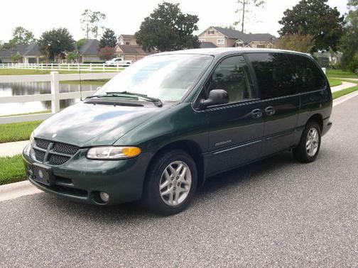1999 Dodge Grand Caravan ES
