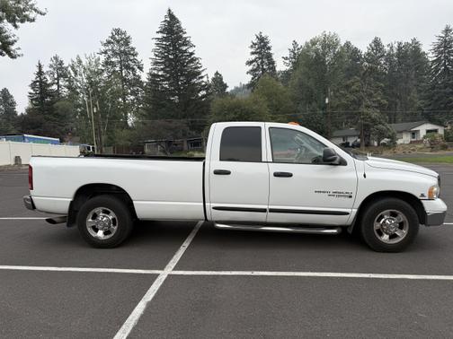 2005 Dodge Ram 3500 Laramie Quad Cab DRW