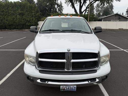 2005 Dodge Ram 3500 Laramie Quad Cab DRW