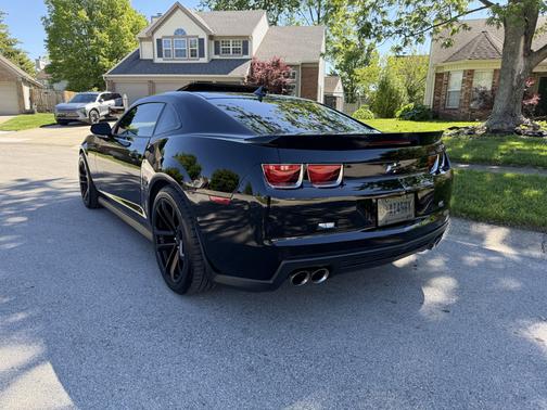 Black 2013 Chevrolet Camaro ZL1