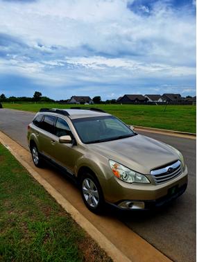 2010 Subaru Outback 2.5 i Premium