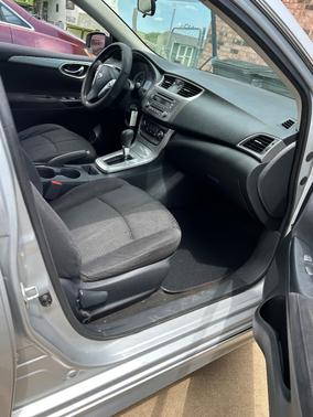 Silver 2013 Nissan Sentra SR
