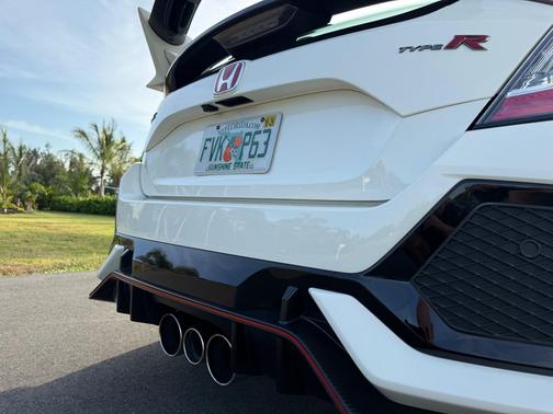 White 2019 Honda Civic Type R Touring