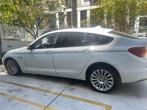 2011 BMW 535 Gran Turismo i