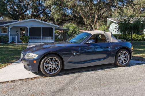 2005 BMW Z4 3.0i Roadster