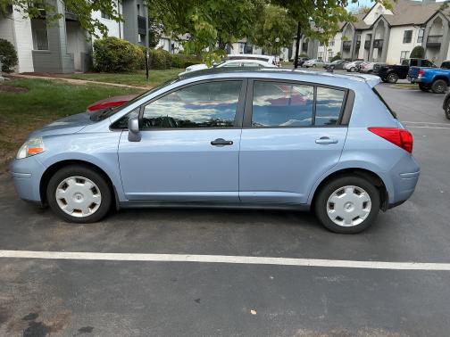 2009 Nissan Versa 1.8 S