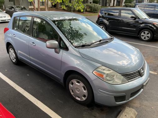 2009 Nissan Versa 1.8 S